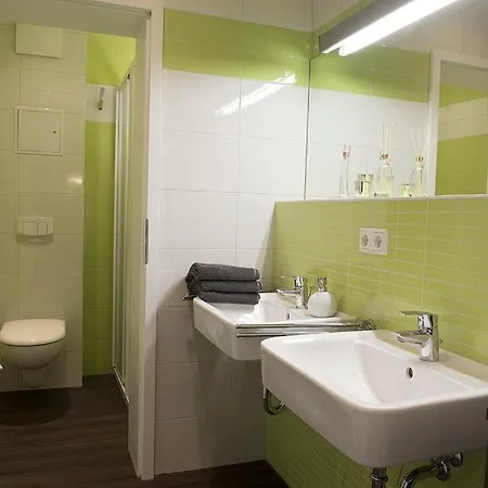 Der Westfluegel Landrat Erdmann *